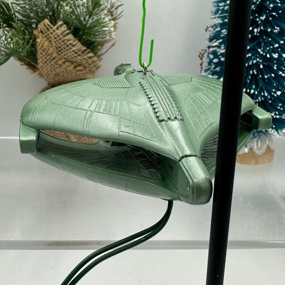 Hallmark Keepsake Ornament Star Trek Romulan Warbird Light Magic Christmas - Picture 10 of 11